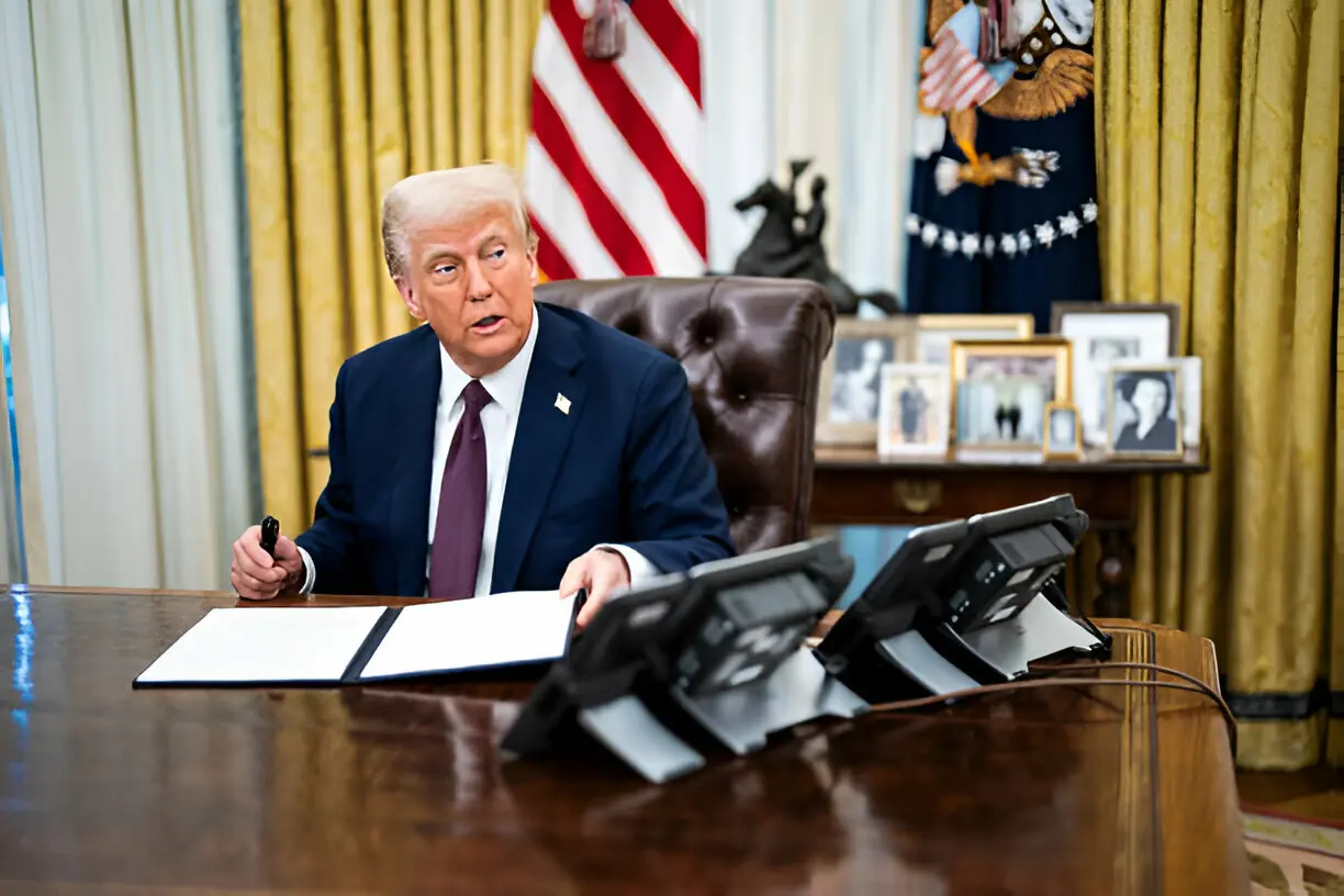 trump-umumkan-tarif-baru-meksiko-kanada-dan-tiongkok-siap-balas